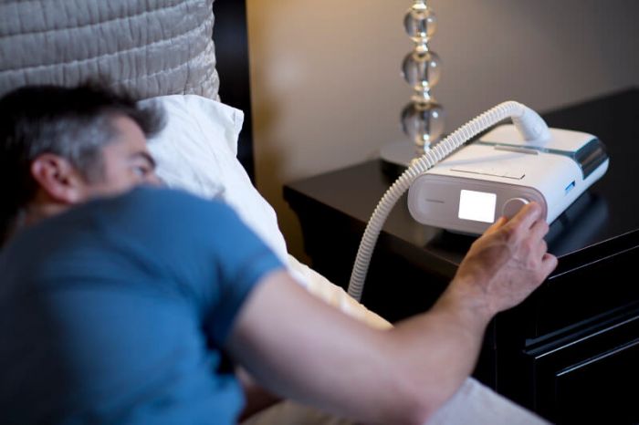 Philips Auto-CPAP-Gerät DreamStation A-Flex mit oder ohne Befeuchter von Philips Respironics